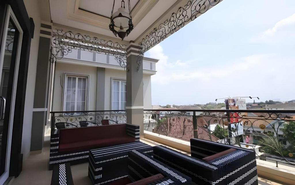 Griya Jogja Hotel *